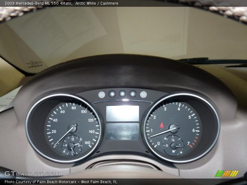 Arctic White / Cashmere 2009 Mercedes-Benz ML 550 4Matic