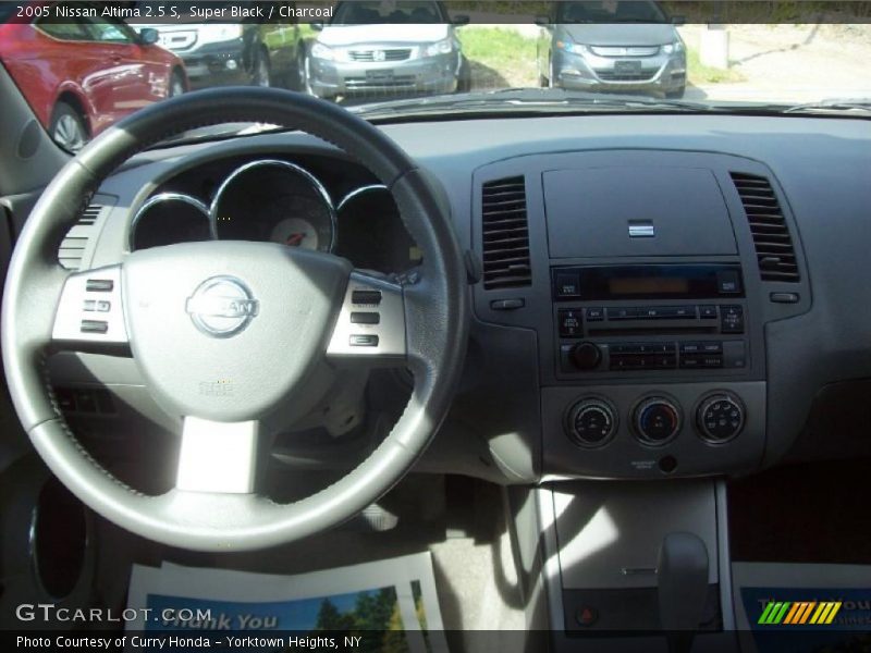 Super Black / Charcoal 2005 Nissan Altima 2.5 S