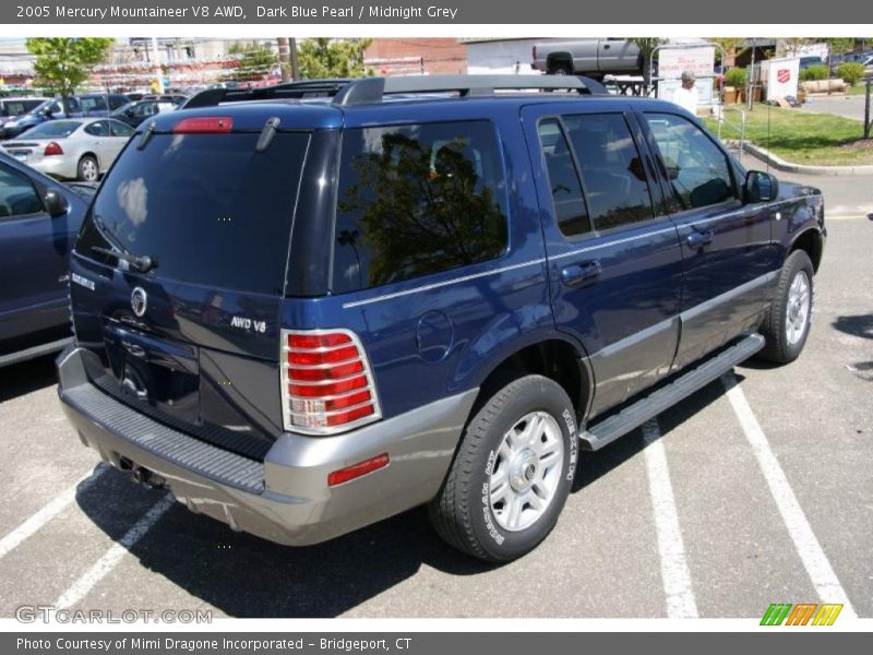 Dark Blue Pearl / Midnight Grey 2005 Mercury Mountaineer V8 AWD