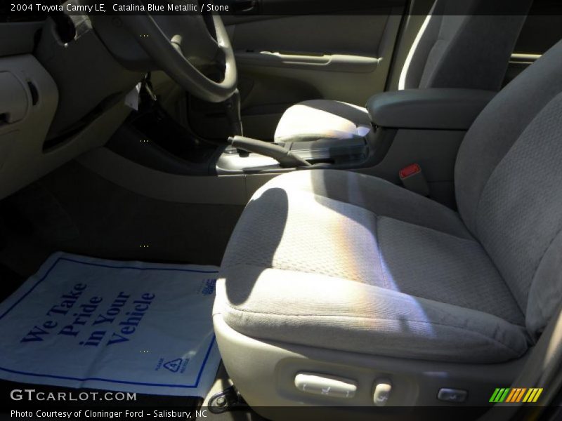 Catalina Blue Metallic / Stone 2004 Toyota Camry LE