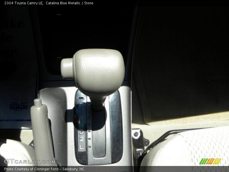 Catalina Blue Metallic / Stone 2004 Toyota Camry LE