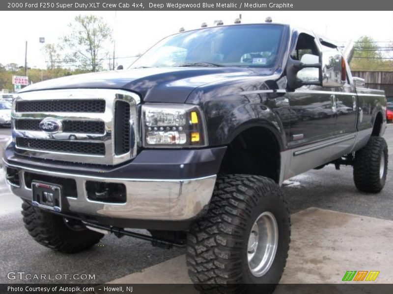 Deep Wedgewood Blue Metallic / Medium Graphite 2000 Ford F250 Super Duty XLT Crew Cab 4x4