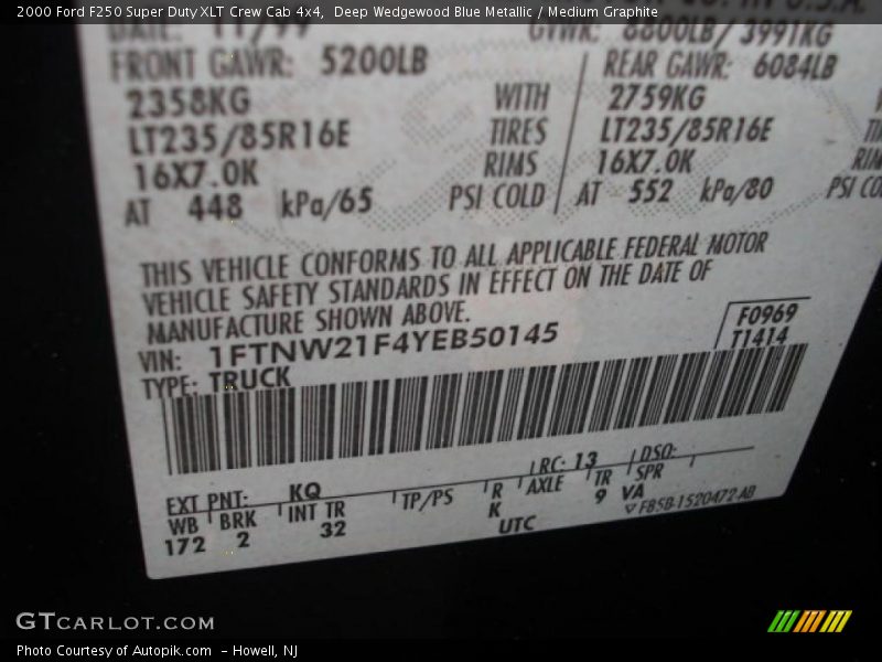 Deep Wedgewood Blue Metallic / Medium Graphite 2000 Ford F250 Super Duty XLT Crew Cab 4x4