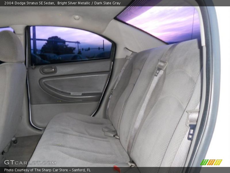 Bright Silver Metallic / Dark Slate Gray 2004 Dodge Stratus SE Sedan