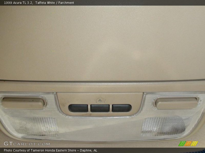 Taffeta White / Parchment 1999 Acura TL 3.2