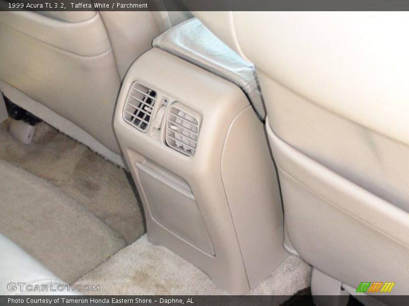 Taffeta White / Parchment 1999 Acura TL 3.2