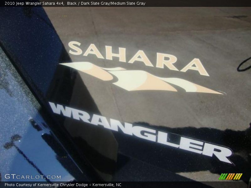 Black / Dark Slate Gray/Medium Slate Gray 2010 Jeep Wrangler Sahara 4x4