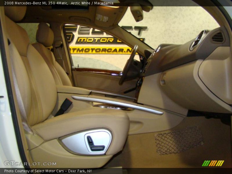 Arctic White / Macadamia 2008 Mercedes-Benz ML 350 4Matic