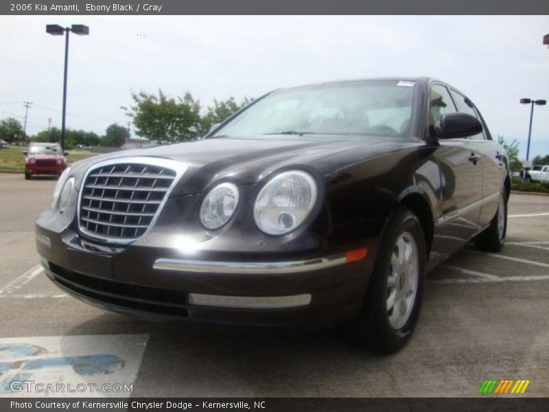Ebony Black / Gray 2006 Kia Amanti