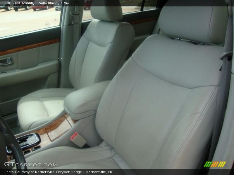 Ebony Black / Gray 2006 Kia Amanti