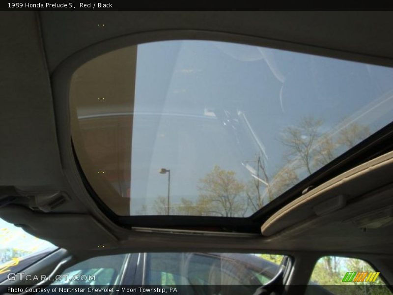 Red / Black 1989 Honda Prelude Si