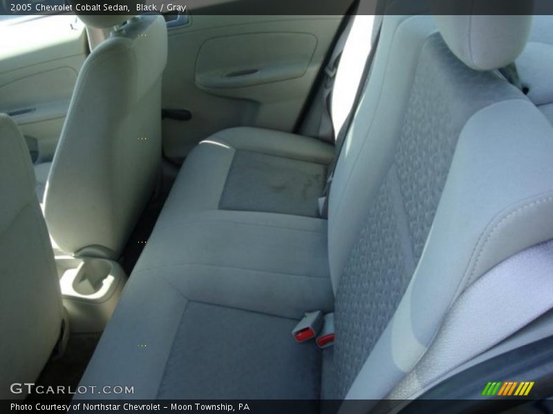 Black / Gray 2005 Chevrolet Cobalt Sedan