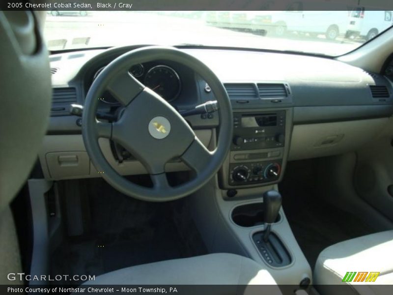 Black / Gray 2005 Chevrolet Cobalt Sedan
