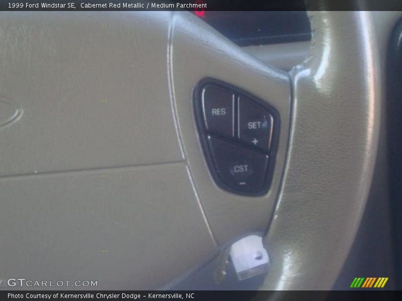 Cabernet Red Metallic / Medium Parchment 1999 Ford Windstar SE