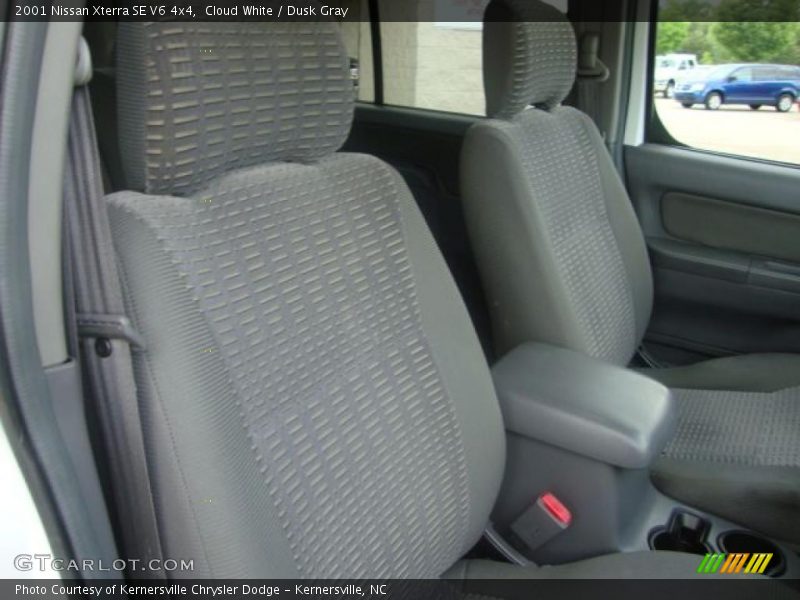 Cloud White / Dusk Gray 2001 Nissan Xterra SE V6 4x4