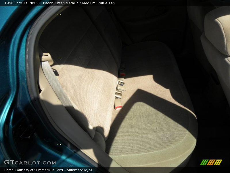Pacific Green Metallic / Medium Prairie Tan 1998 Ford Taurus SE