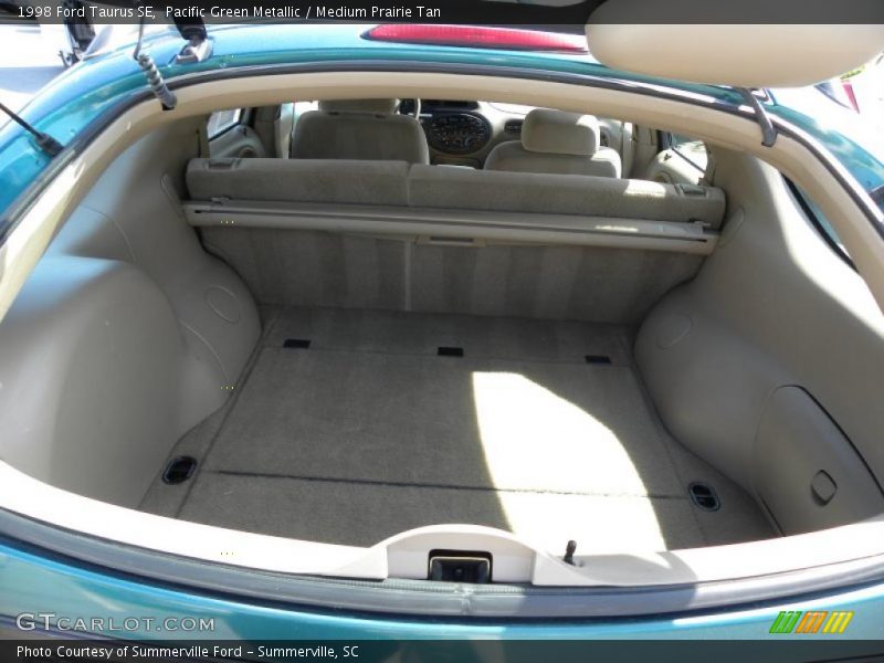 Pacific Green Metallic / Medium Prairie Tan 1998 Ford Taurus SE