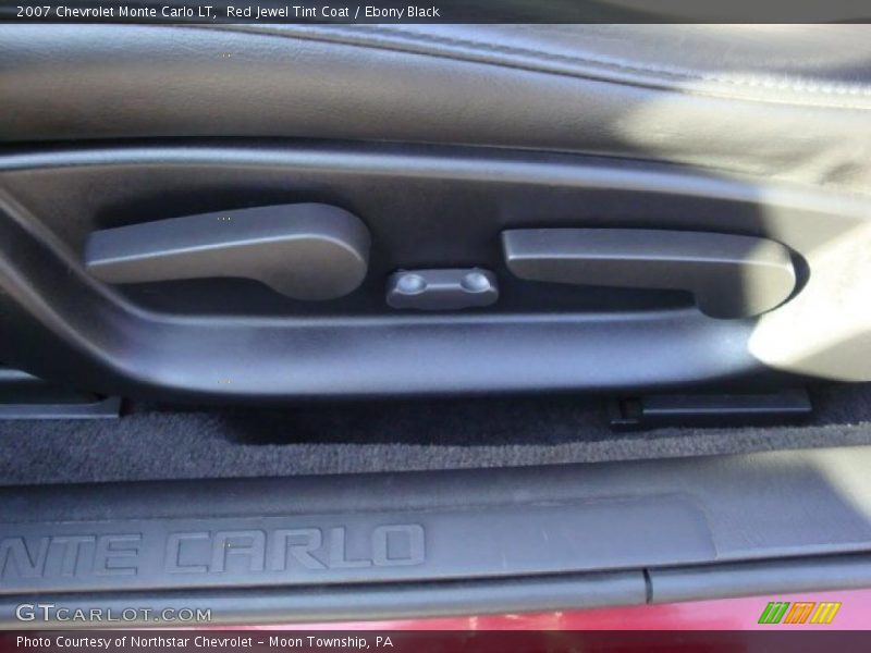 Red Jewel Tint Coat / Ebony Black 2007 Chevrolet Monte Carlo LT