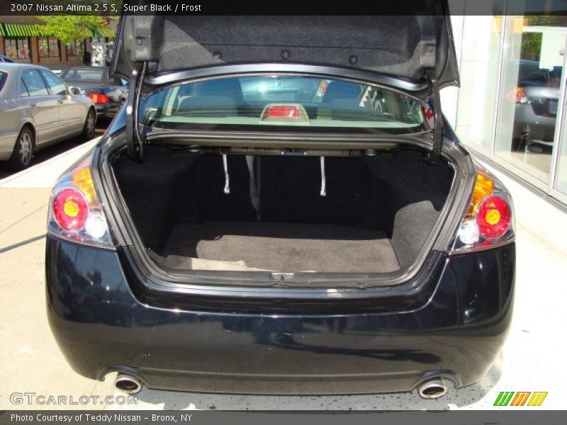 Super Black / Frost 2007 Nissan Altima 2.5 S