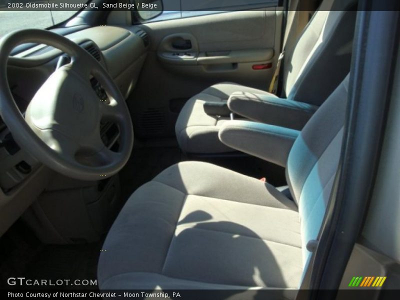 Sand Beige / Beige 2002 Oldsmobile Silhouette GL