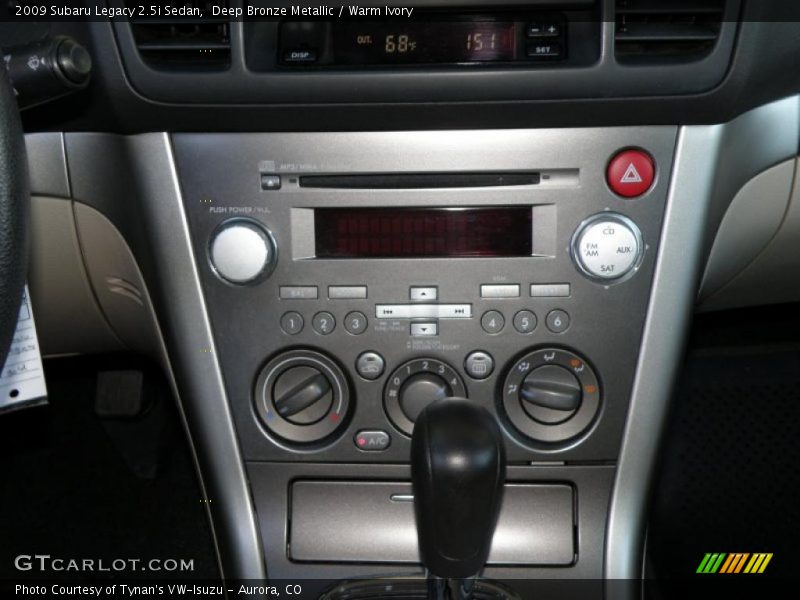 Deep Bronze Metallic / Warm Ivory 2009 Subaru Legacy 2.5i Sedan