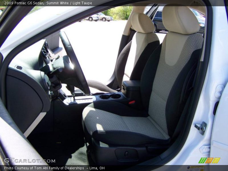 Summit White / Light Taupe 2009 Pontiac G6 Sedan