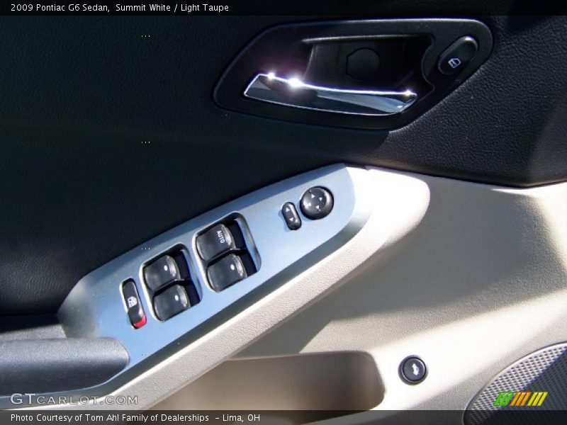Summit White / Light Taupe 2009 Pontiac G6 Sedan
