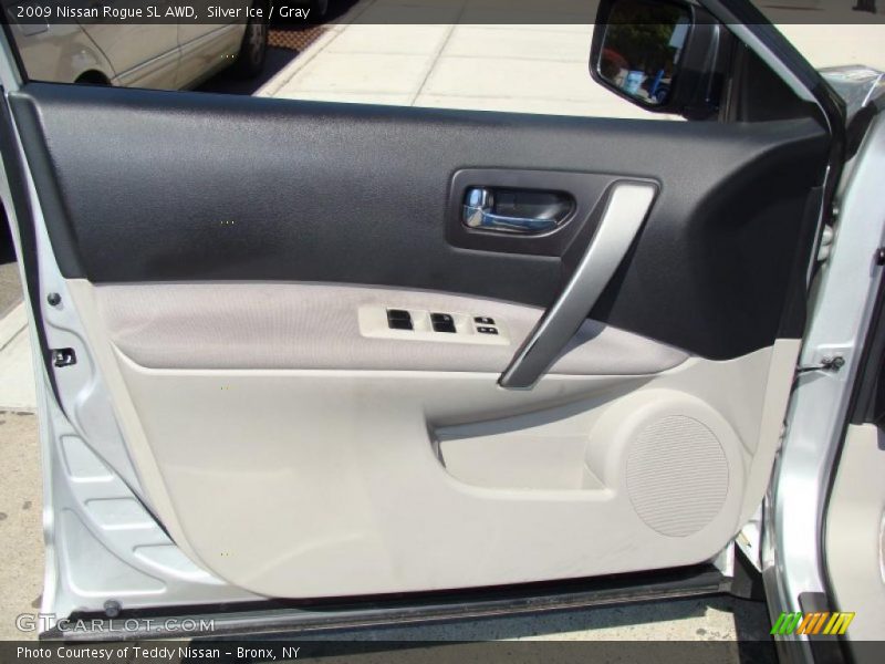 Silver Ice / Gray 2009 Nissan Rogue SL AWD