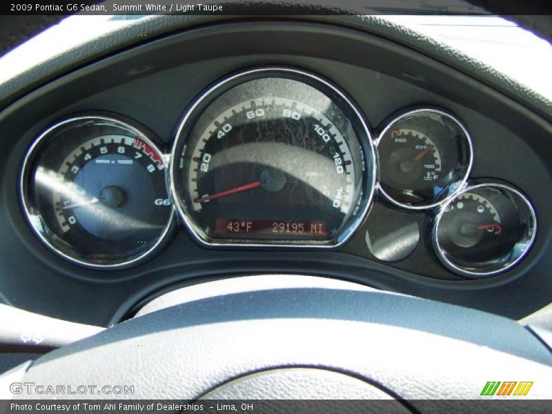 Summit White / Light Taupe 2009 Pontiac G6 Sedan