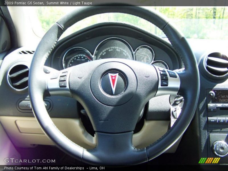 Summit White / Light Taupe 2009 Pontiac G6 Sedan
