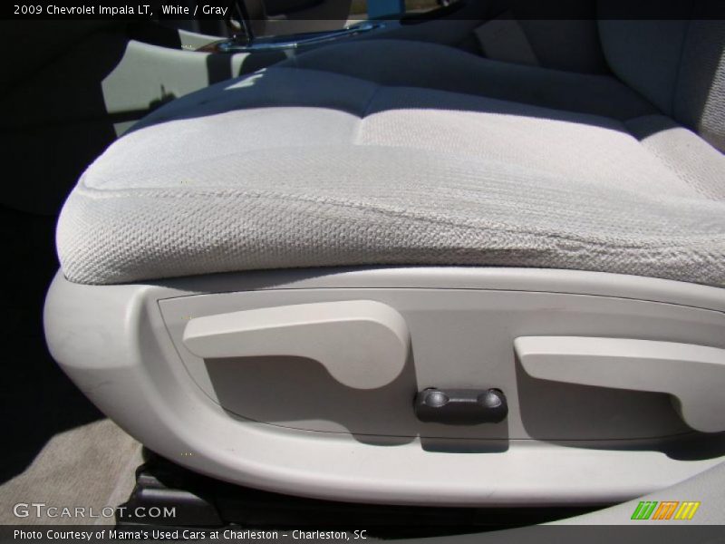 White / Gray 2009 Chevrolet Impala LT