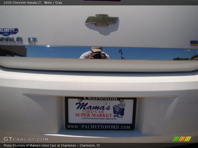 White / Gray 2009 Chevrolet Impala LT