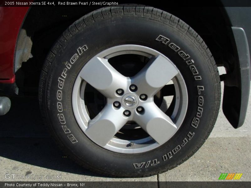 Red Brawn Pearl / Steel/Graphite 2005 Nissan Xterra SE 4x4