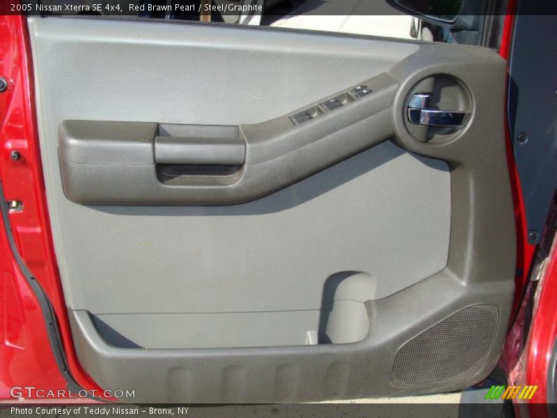 Red Brawn Pearl / Steel/Graphite 2005 Nissan Xterra SE 4x4