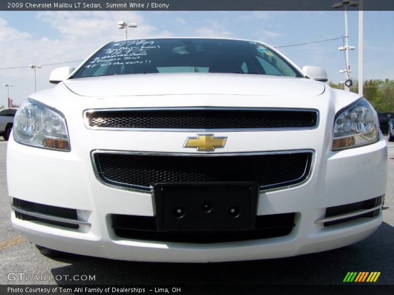 Summit White / Ebony 2009 Chevrolet Malibu LT Sedan