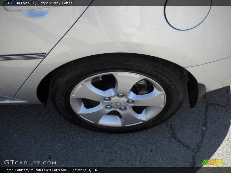 Bright Silver / Coffee 2010 Kia Forte EX