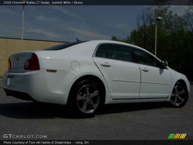 Summit White / Ebony 2009 Chevrolet Malibu LT Sedan