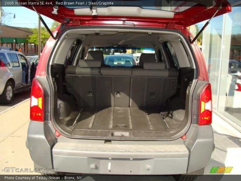 Red Brawn Pearl / Steel/Graphite 2005 Nissan Xterra SE 4x4