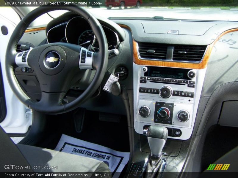 Summit White / Ebony 2009 Chevrolet Malibu LT Sedan