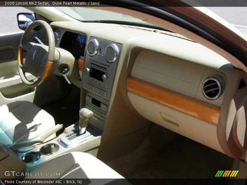 Dune Pearl Metallic / Sand 2008 Lincoln MKZ Sedan