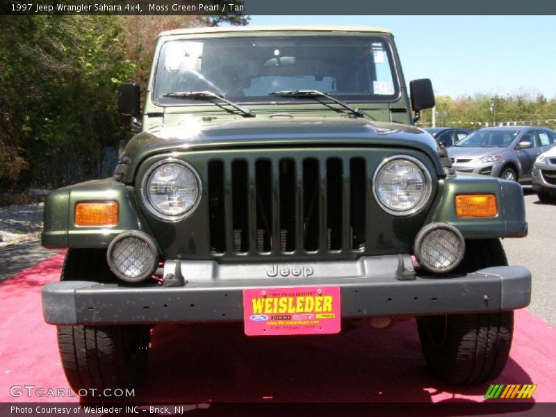 Moss Green Pearl / Tan 1997 Jeep Wrangler Sahara 4x4
