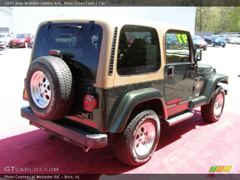 Moss Green Pearl / Tan 1997 Jeep Wrangler Sahara 4x4