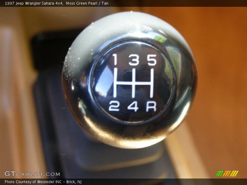 Moss Green Pearl / Tan 1997 Jeep Wrangler Sahara 4x4