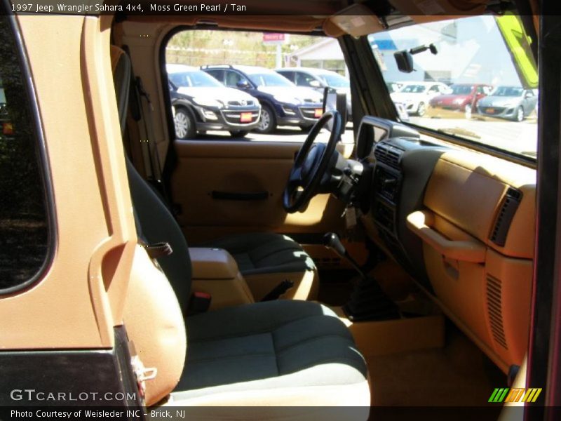 Moss Green Pearl / Tan 1997 Jeep Wrangler Sahara 4x4