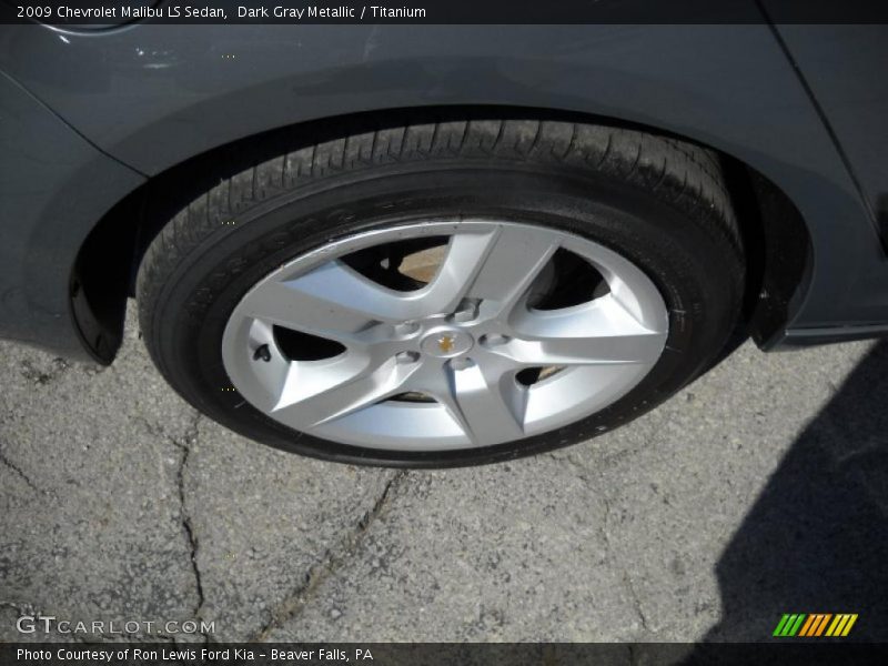 Dark Gray Metallic / Titanium 2009 Chevrolet Malibu LS Sedan