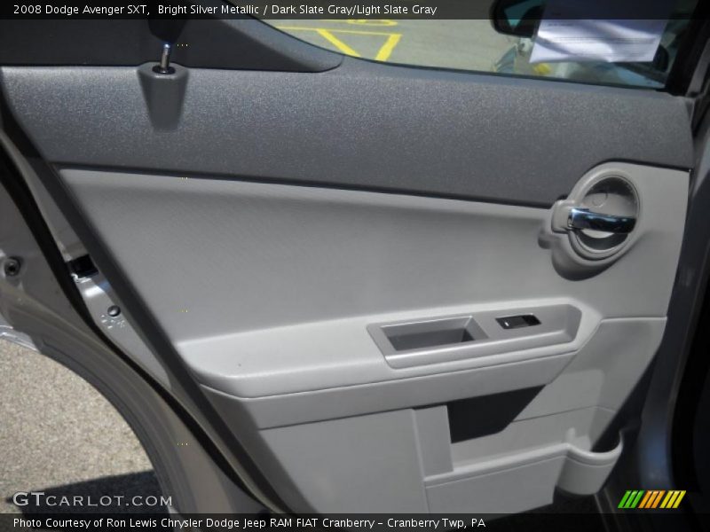 Bright Silver Metallic / Dark Slate Gray/Light Slate Gray 2008 Dodge Avenger SXT