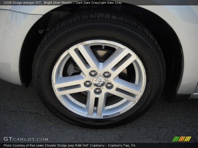 Bright Silver Metallic / Dark Slate Gray/Light Slate Gray 2008 Dodge Avenger SXT
