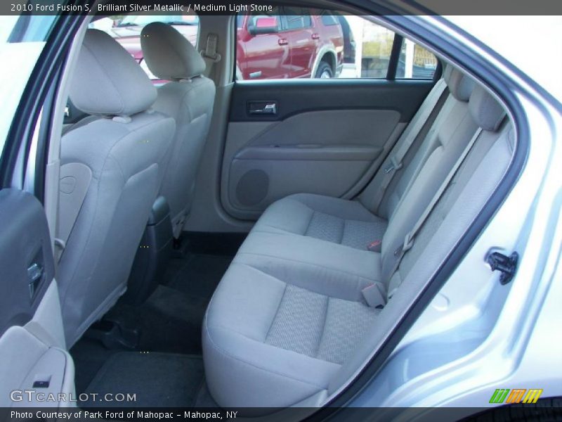 Brilliant Silver Metallic / Medium Light Stone 2010 Ford Fusion S