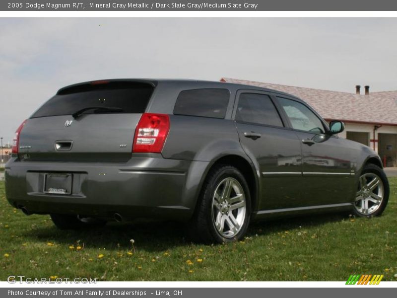 Mineral Gray Metallic / Dark Slate Gray/Medium Slate Gray 2005 Dodge Magnum R/T