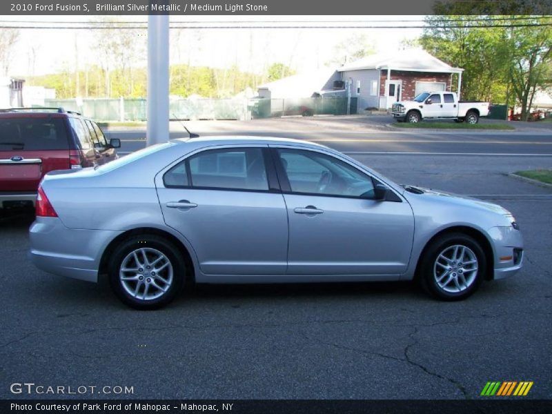 Brilliant Silver Metallic / Medium Light Stone 2010 Ford Fusion S